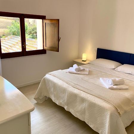 Residence Le Rose Кастеламаре дел Голфо Екстериор снимка