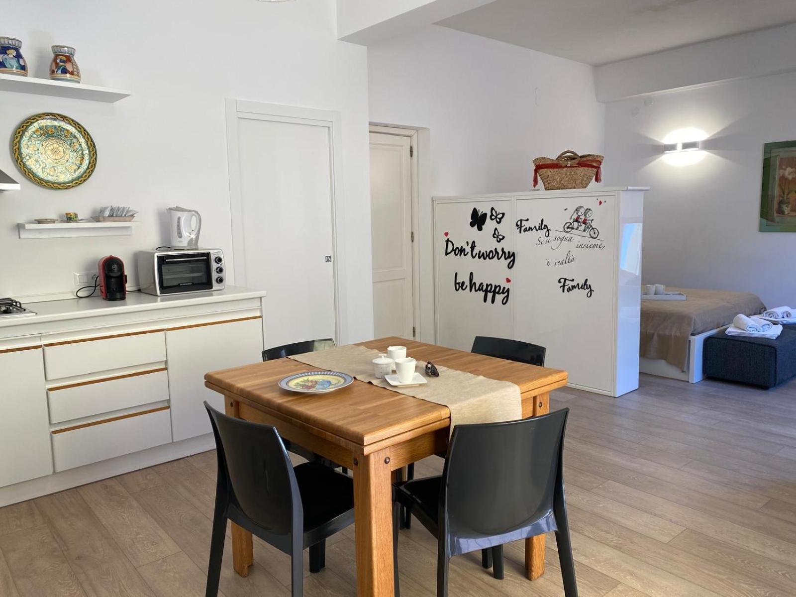 Residence Le Rose Кастеламаре дел Голфо Екстериор снимка