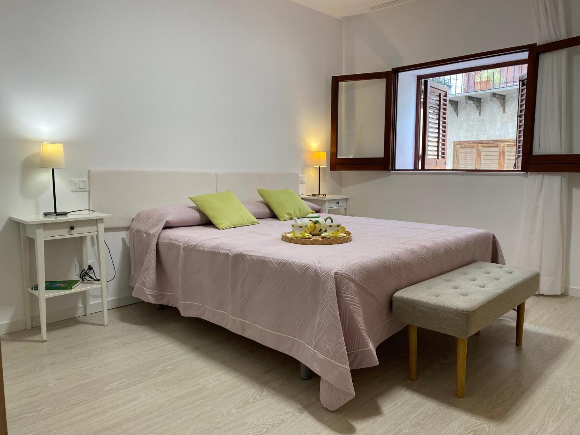 Residence Le Rose Кастеламаре дел Голфо Екстериор снимка
