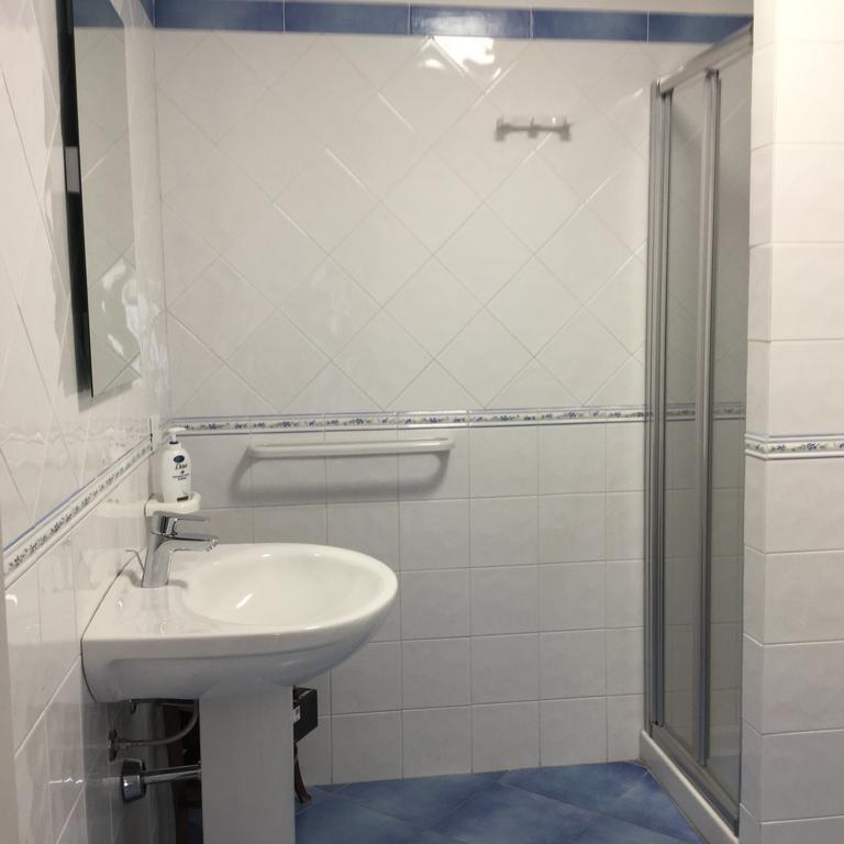 Residence Le Rose Кастеламаре дел Голфо Екстериор снимка