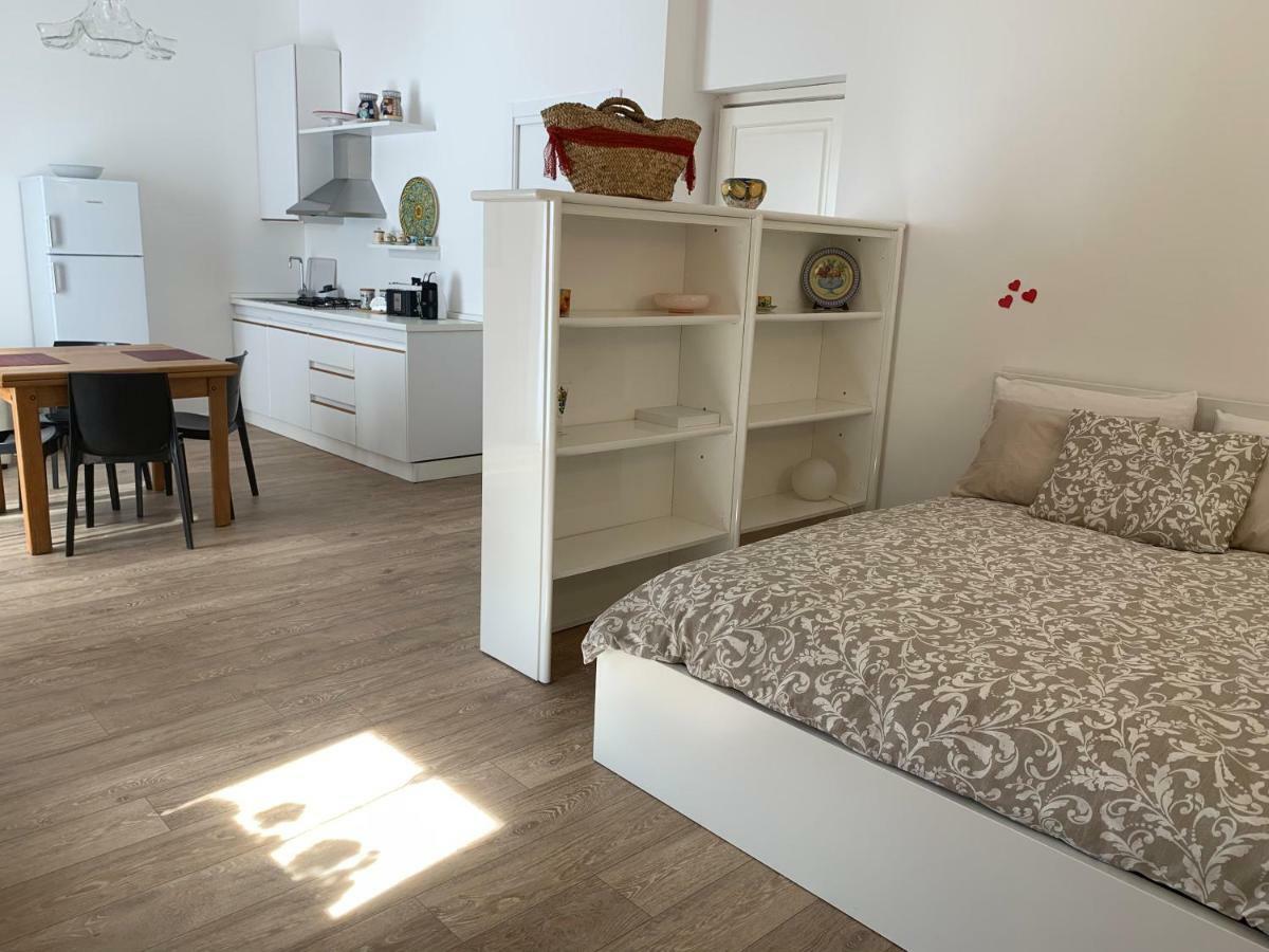 Residence Le Rose Кастеламаре дел Голфо Екстериор снимка